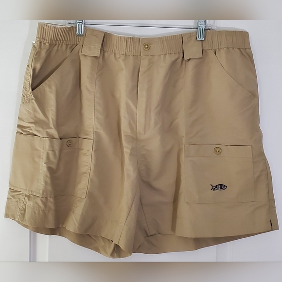 AFTCO Mens Original Fishing Shorts Cargo Elastic Waist Outdoors - Size 44 - EUC - Picture 1 of 11